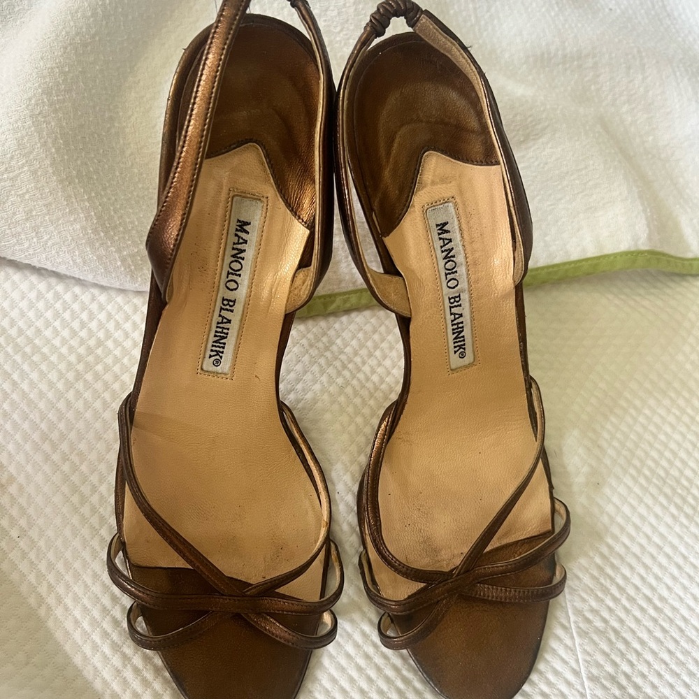 Manolo Blahnik shoes - Picture 5 of 6
